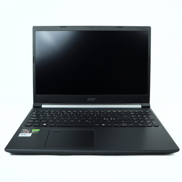 UUSI Acer A715 RTX 3050 18kk Takuu